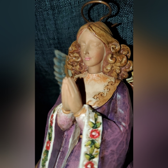 Jim Shore Heartwood Angel Prayer of Thankfulness Bless This Family - Picture 10 of 10